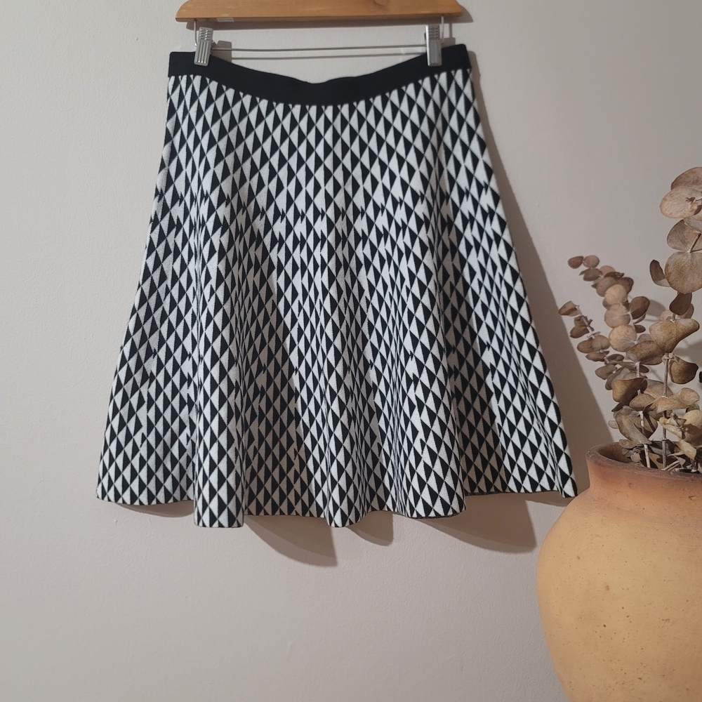 Carmen Marc Valvo Black and White Diamond Knit Skater Skirt Sz L Gothic Academia